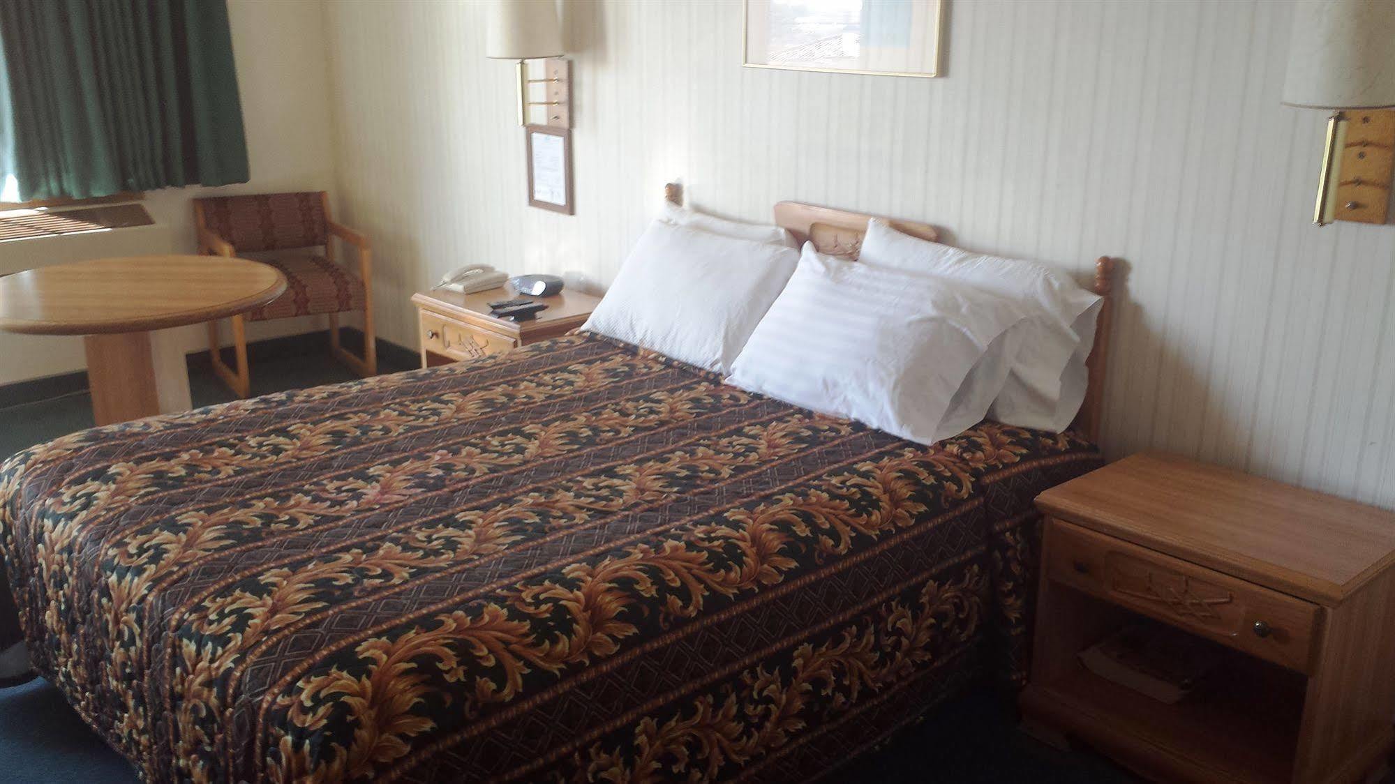 Hotel Aerospace Mojave