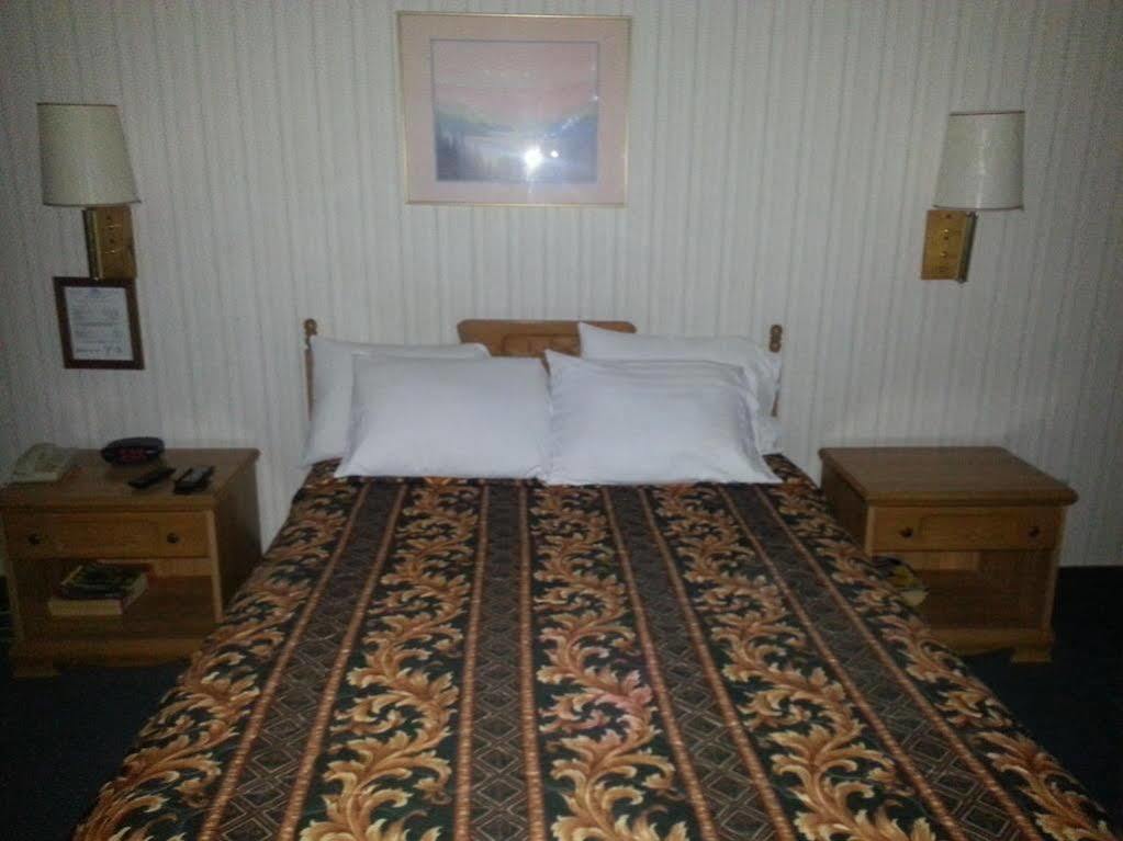 Aerospace Hotel 2*