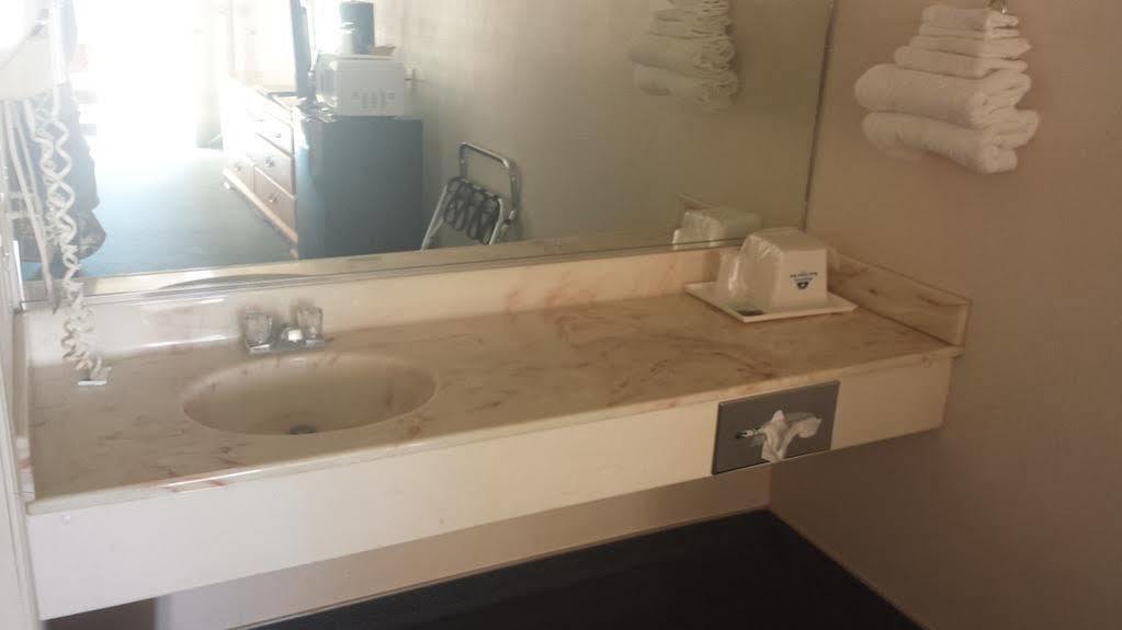 Hotel Aerospace Mojave